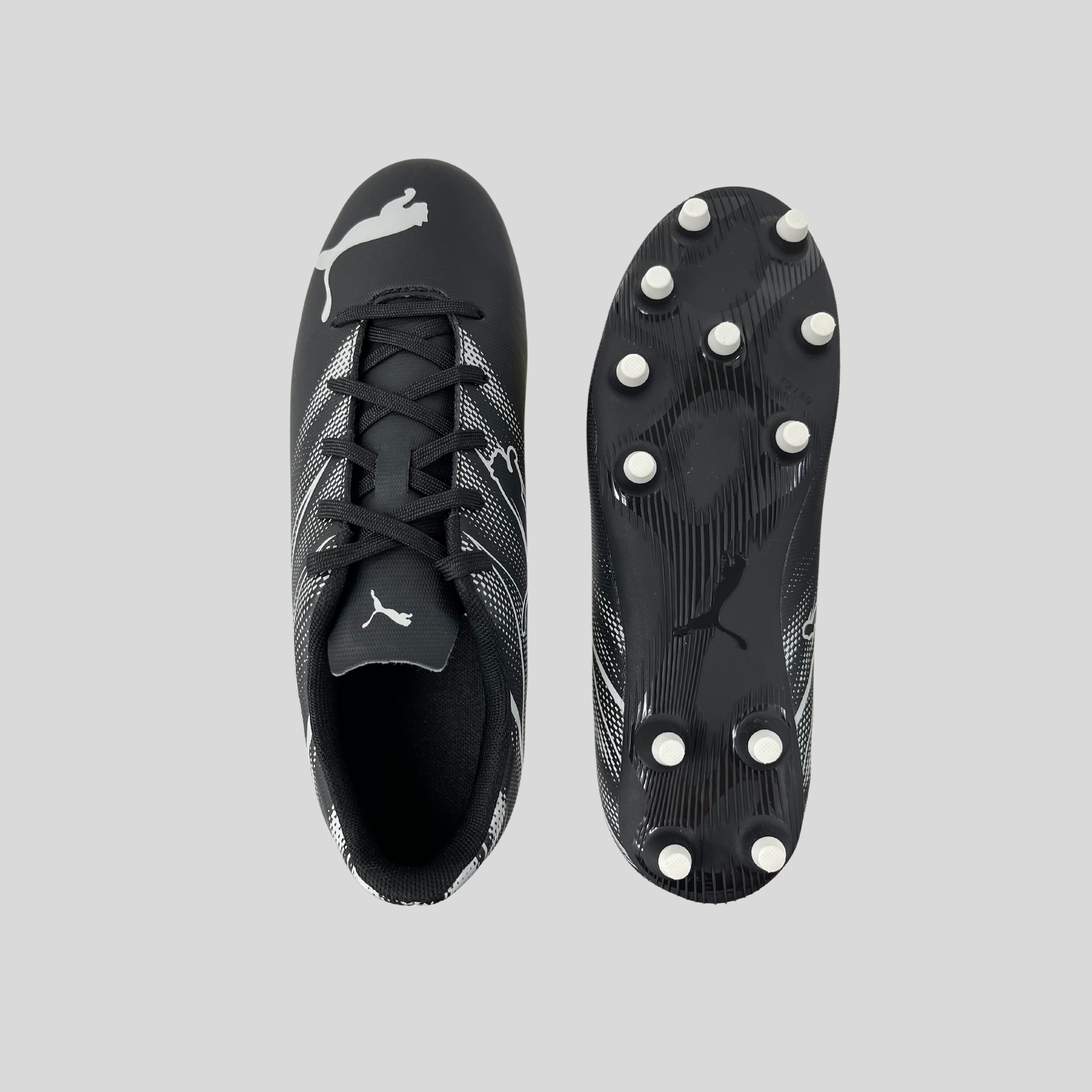 Tenis de Fútbol Puma Attacanto FG/AG para Hombre Tracción Óptima en Pasto Natural y Artificial