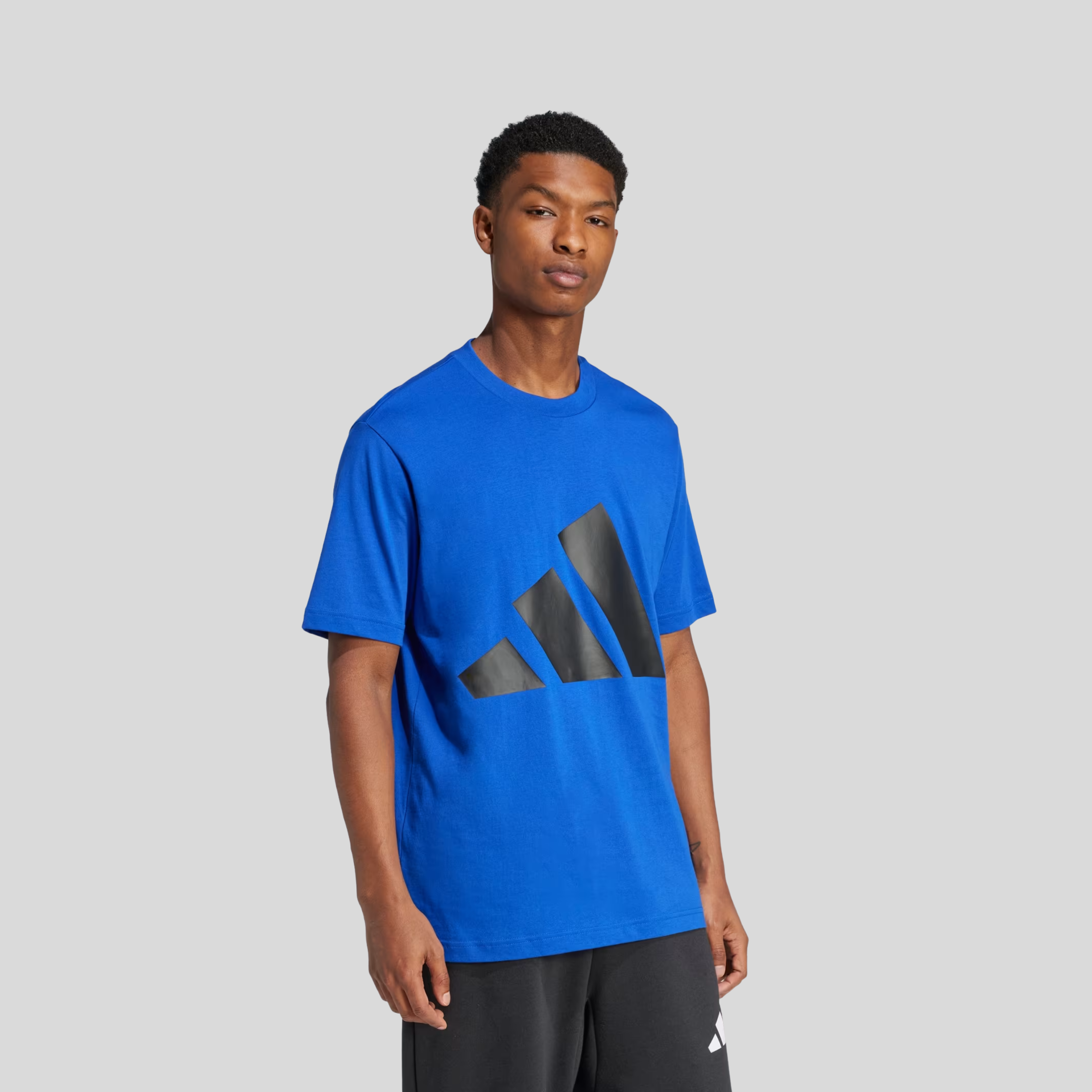Playera Adidas Essentials