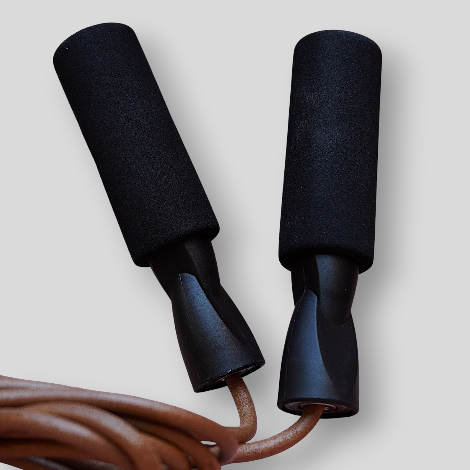 Cuerda Para Saltar, Mango De Neopreno y cuerda de vaqueta, Diseño Ágil Para Cardio de Alto Rendimiento