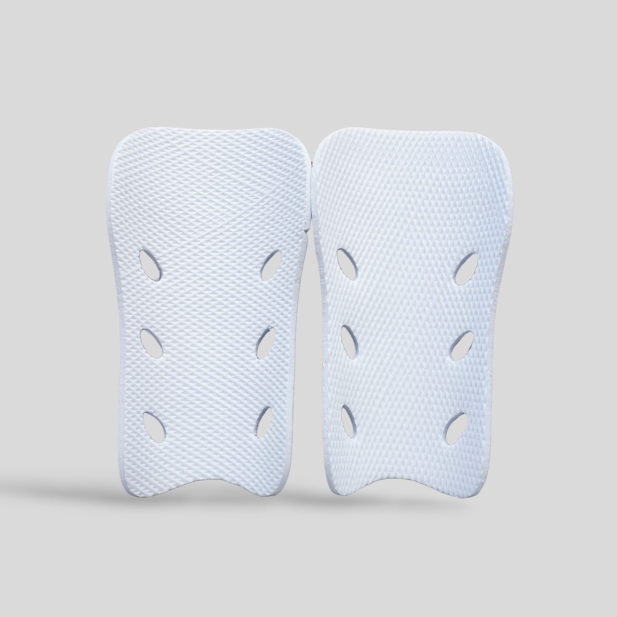 Espinillera De Futbol Luguer Acojinada