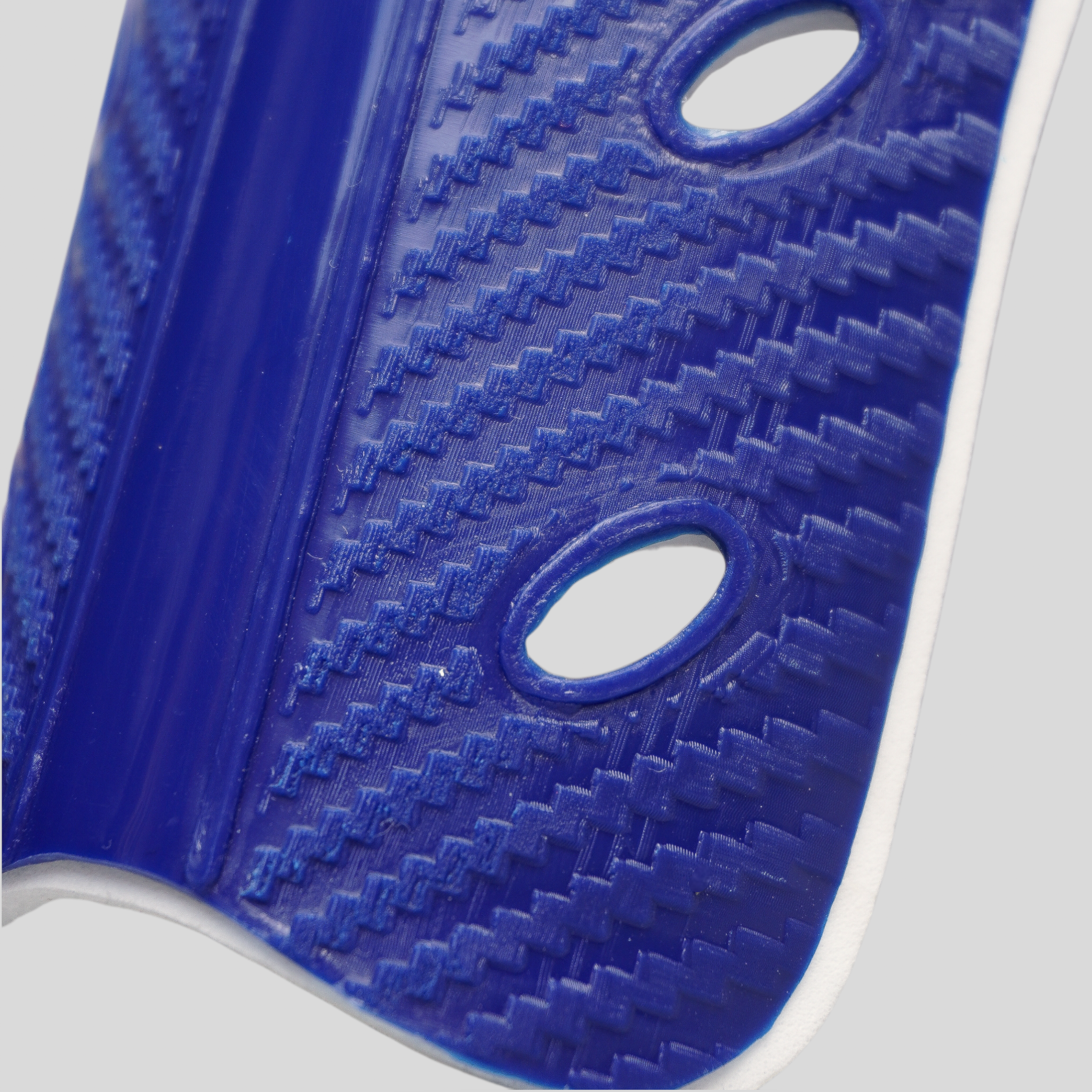 Espinillera De Futbol Luguer Acojinada