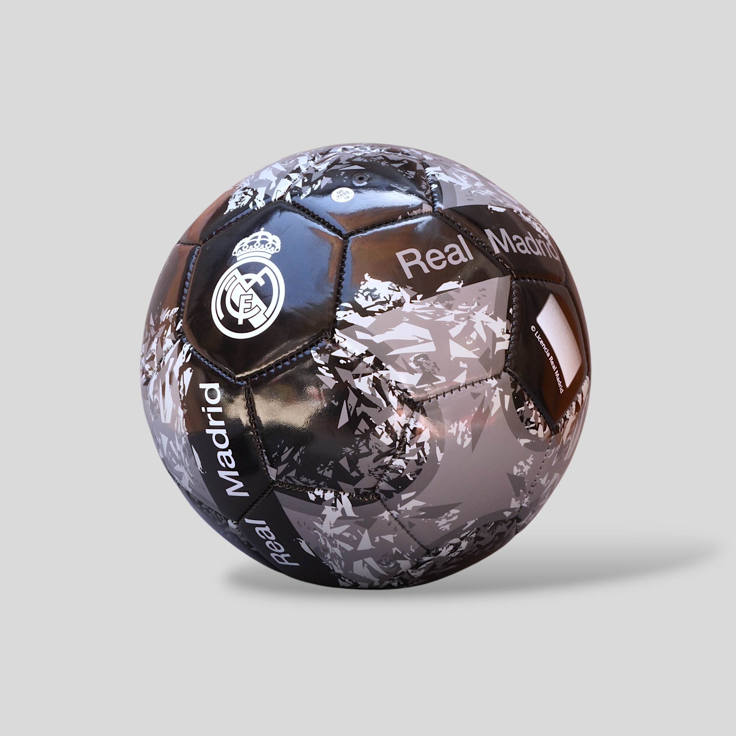 Balón de Fútbol Real Madrid Blanco y Rosa Número 5 Cosido