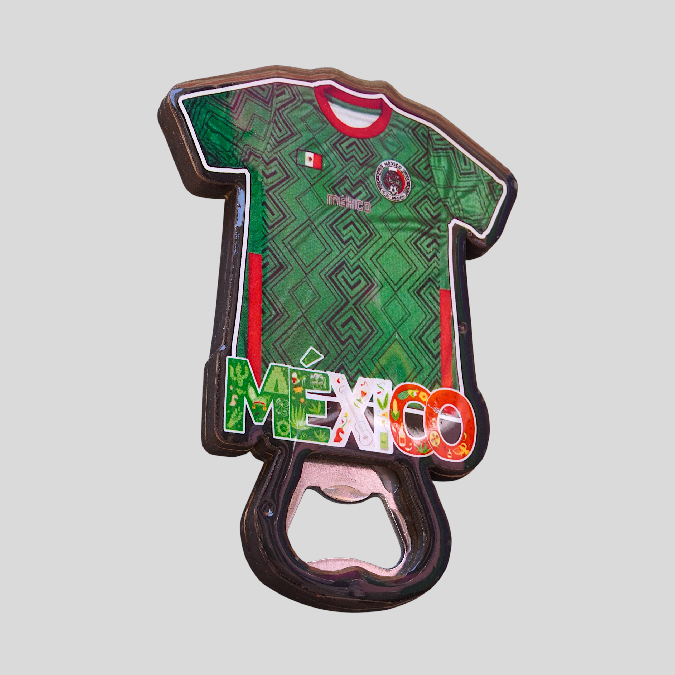 Destapador con Diseño de Equipo Mexicano