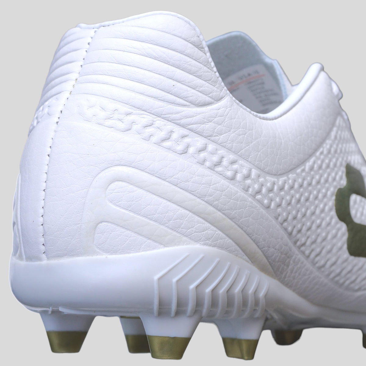 Tenis de Fútbol Charly Legendario LT FG 2.0 White Terreno Firme Para Adulto