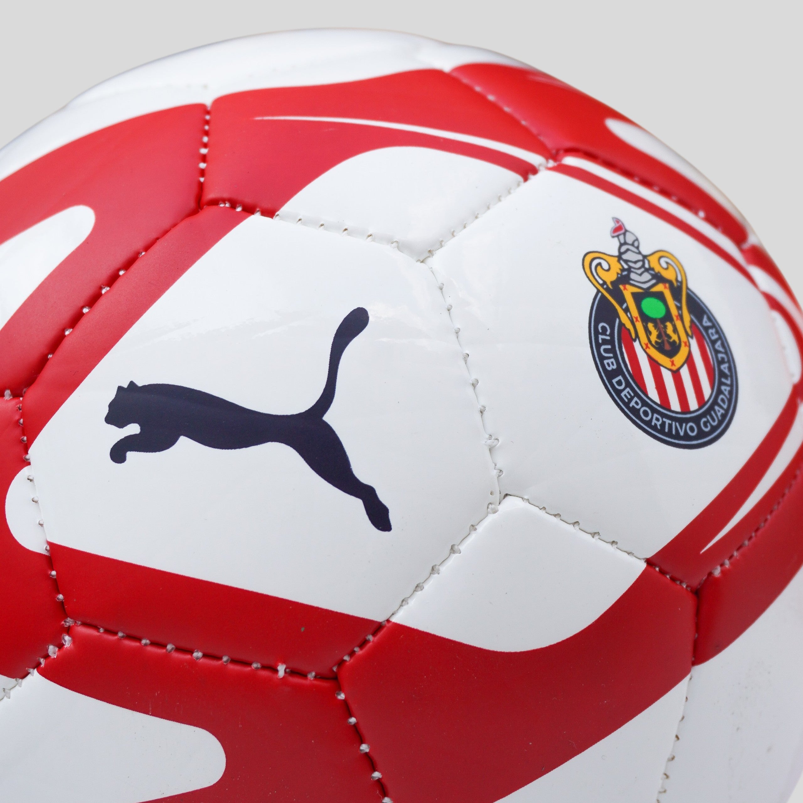 Balón de Fútbol Oficial Chivas