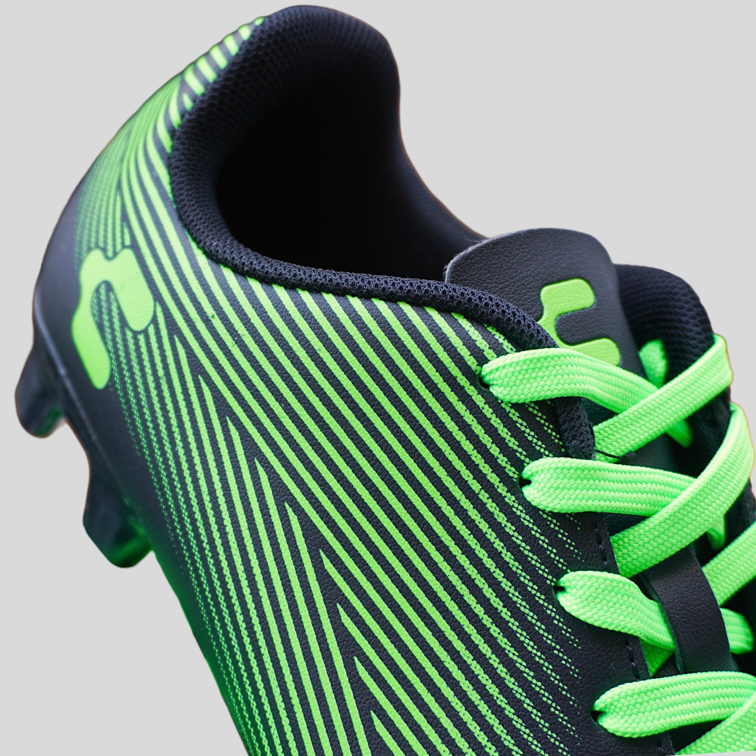 Tenis de Fútbol Charly Grasshopper 7.0 Para Adulto