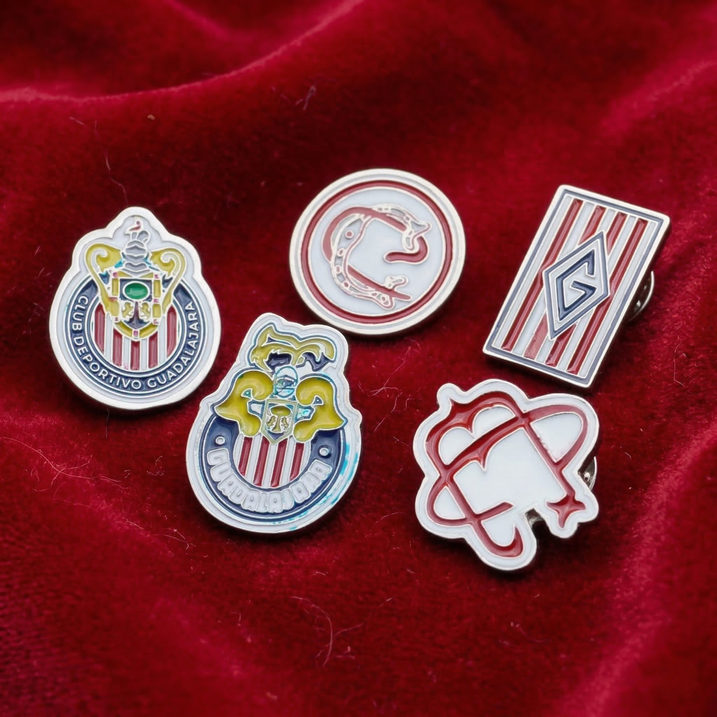 Pines Metálico del Club Deportivo Guadalajara