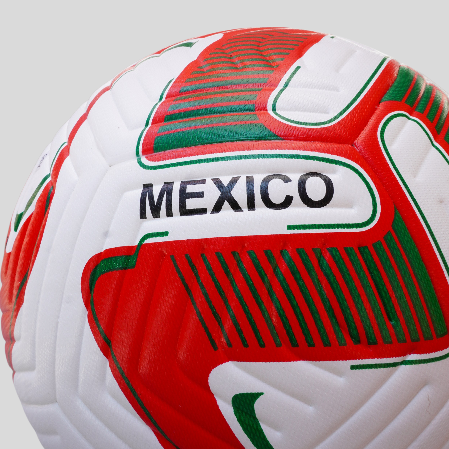 Balón de Fútbol Luguer Diseño México Rojo Termosellado No. 5